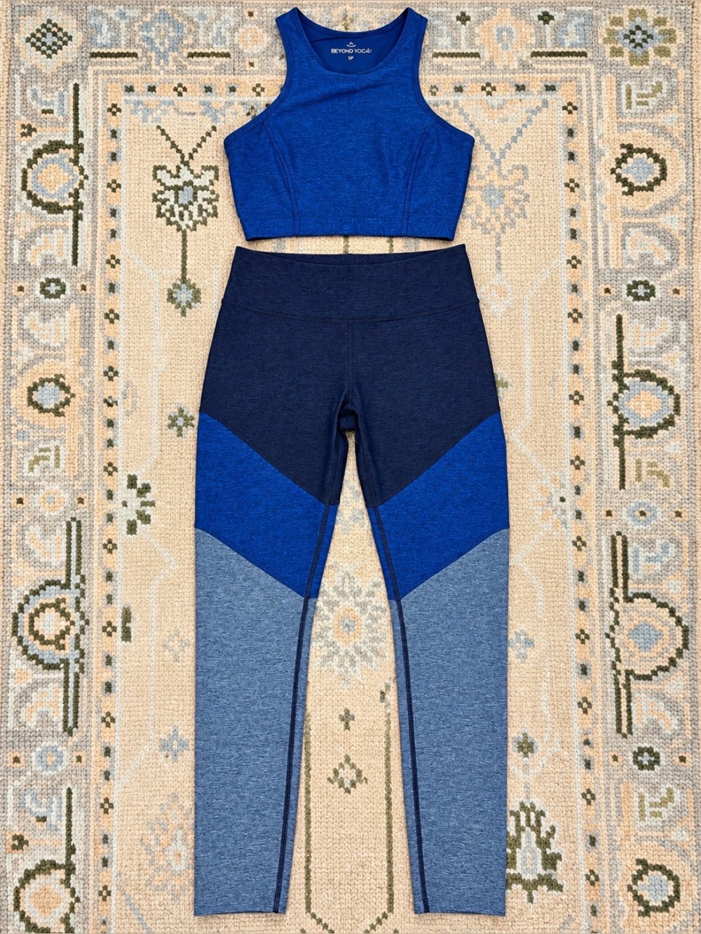 Outdoor Voices 2 Piece Set Small Medium Blue Colorblock Leggings Crop Top